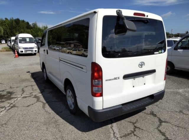 TRH200-0284626